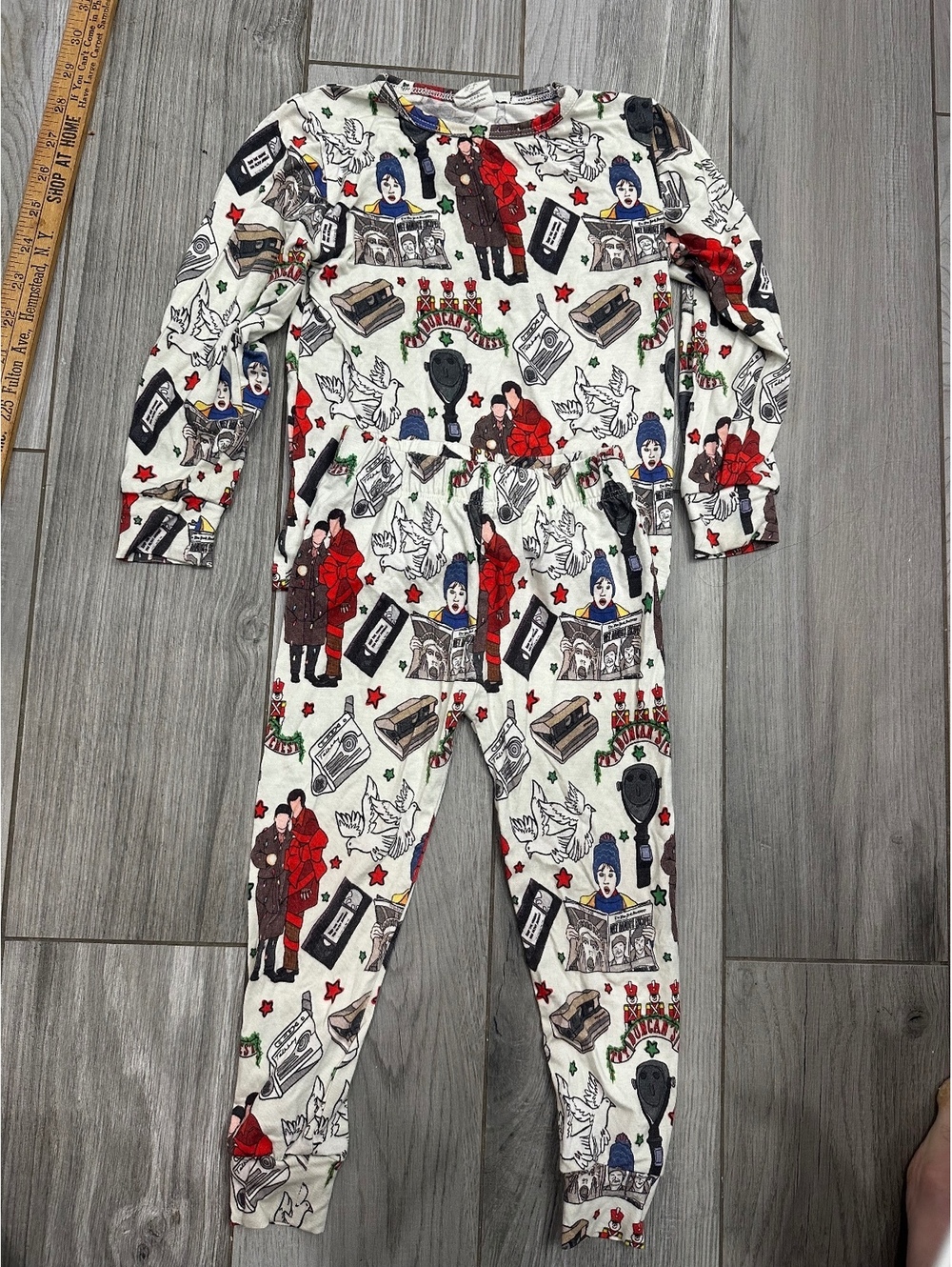 Velveteen 2T Toddler Pajama Set home alone